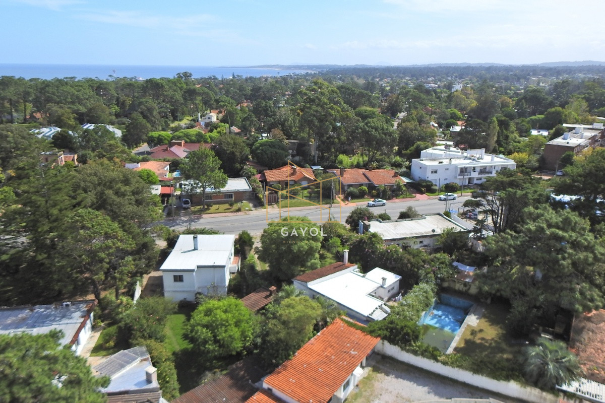 Apartamento ID.1248 - LINDISIMO EDIFICIO CON TODOS LOS SERVICIOS