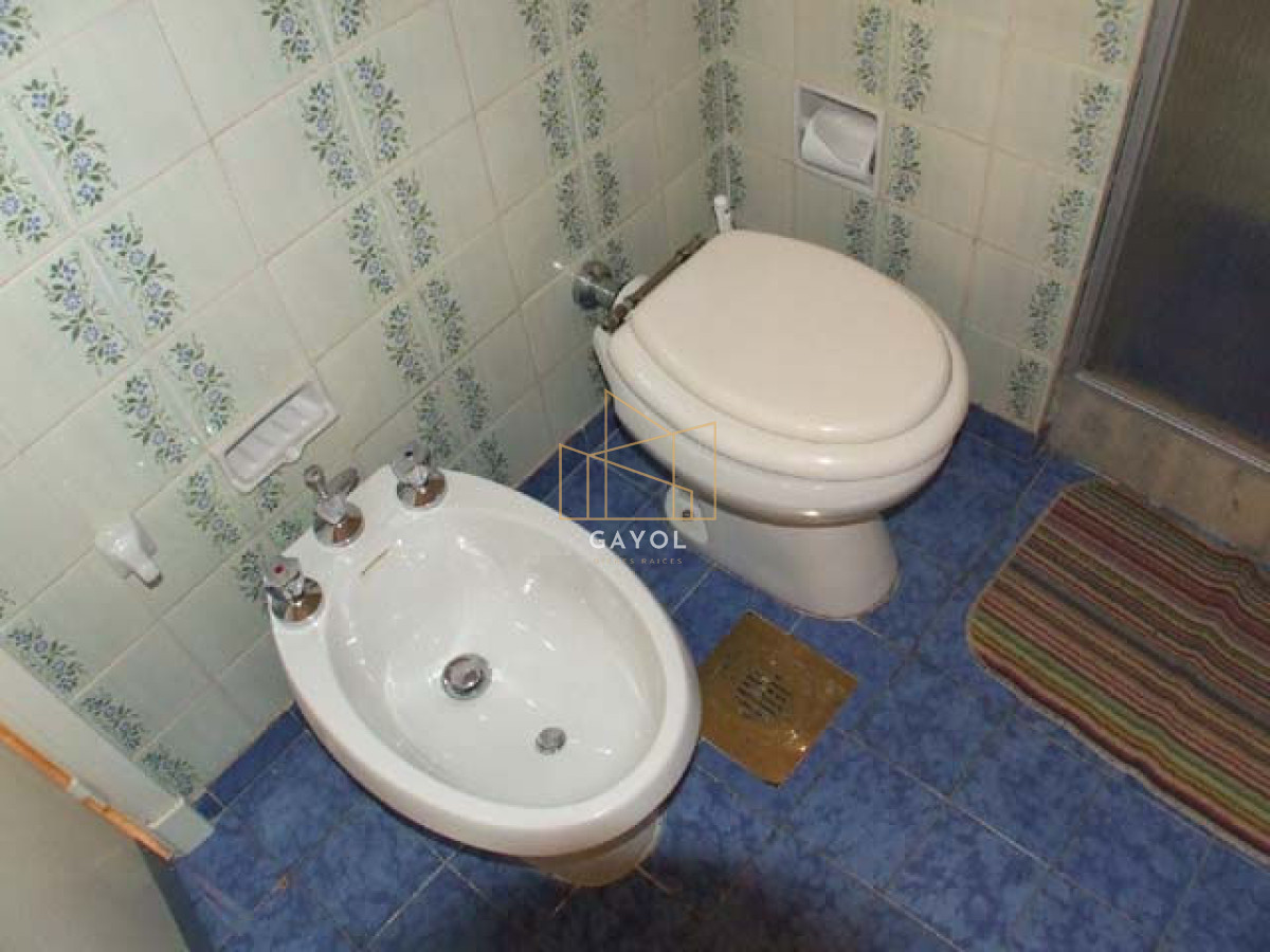 Apartamento ID.817 - Oportunidad Única  sobre el mar