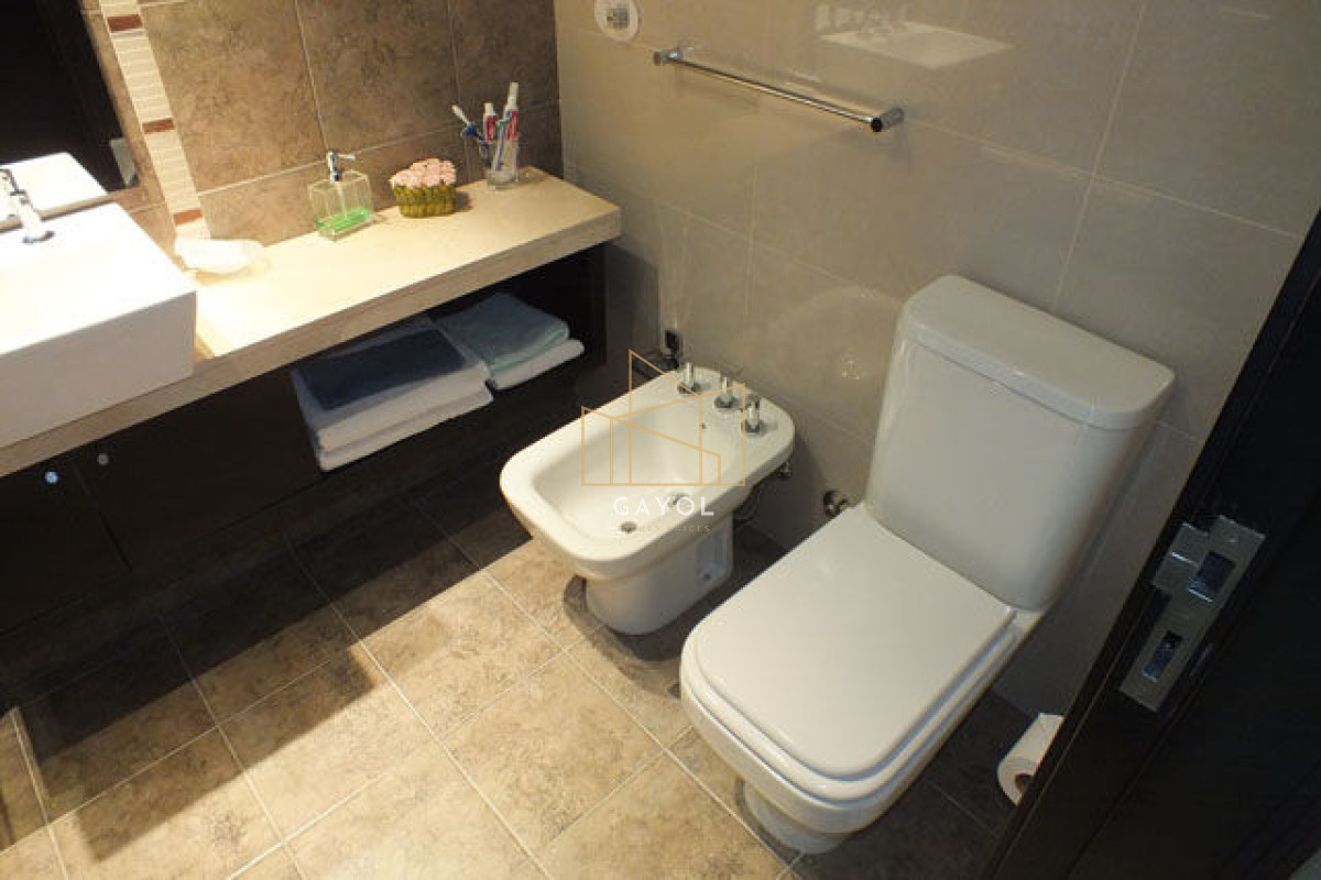 Apartamento ID.1177 - Apartamento en Mansa, 2 dormitorios  con parrillero