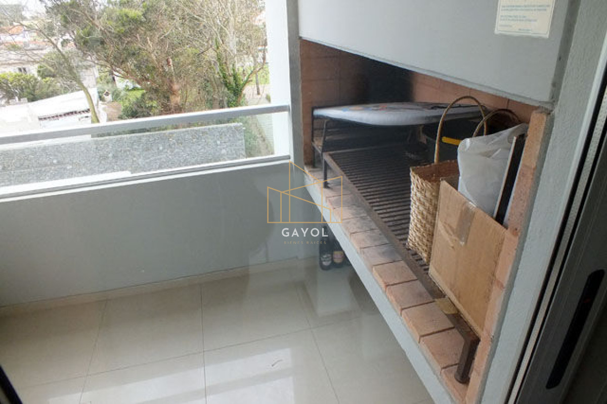 Apartamento ID.1177 - Apartamento en Mansa, 2 dormitorios  con parrillero