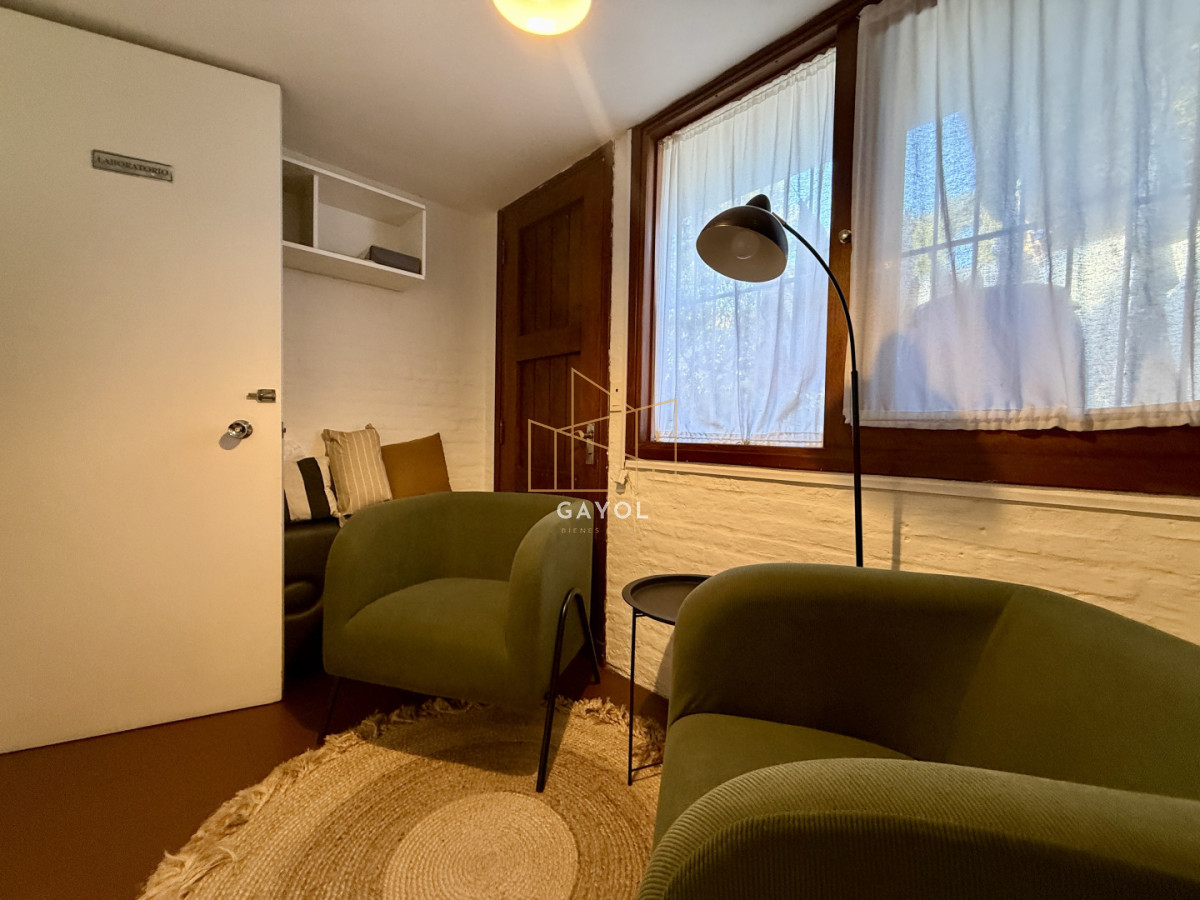 Casa ID.1501 - CASA EN VENTA - BARRIO CANTEGRIL, AV. CÓRDOVA