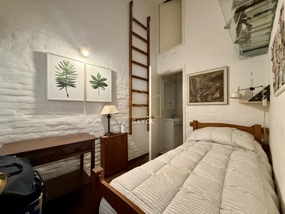 Casa ID.1501 - CASA EN VENTA - BARRIO CANTEGRIL, AV. CÓRDOVA
