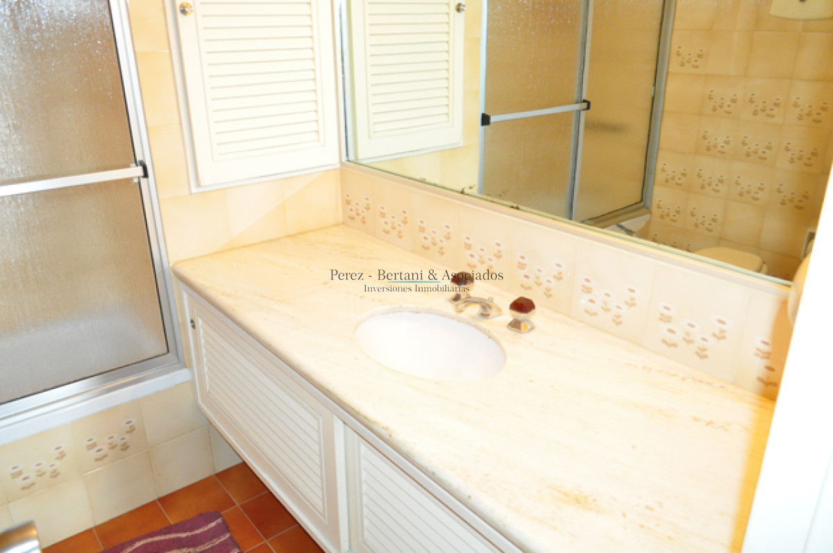 Apartamento ID.286 -  Venta Apartamento en Brava 3 dormitorios  Primera linea
