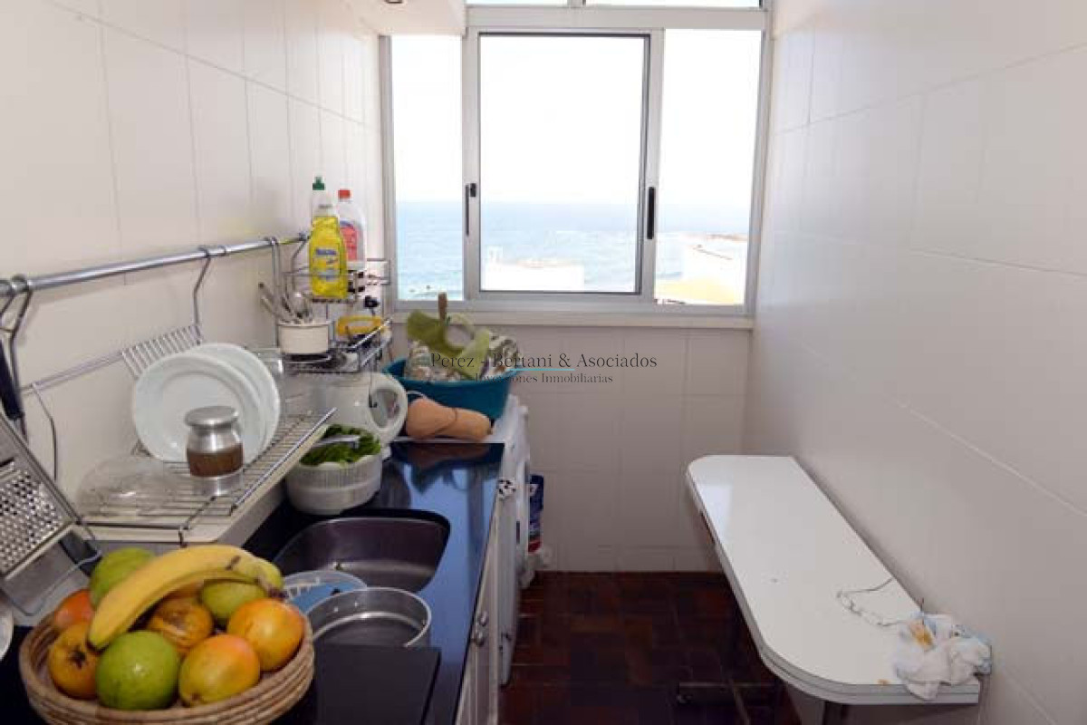 Apartamento ID.255 -   Venta Apartamento en Peninsula, 4 dormitorios  