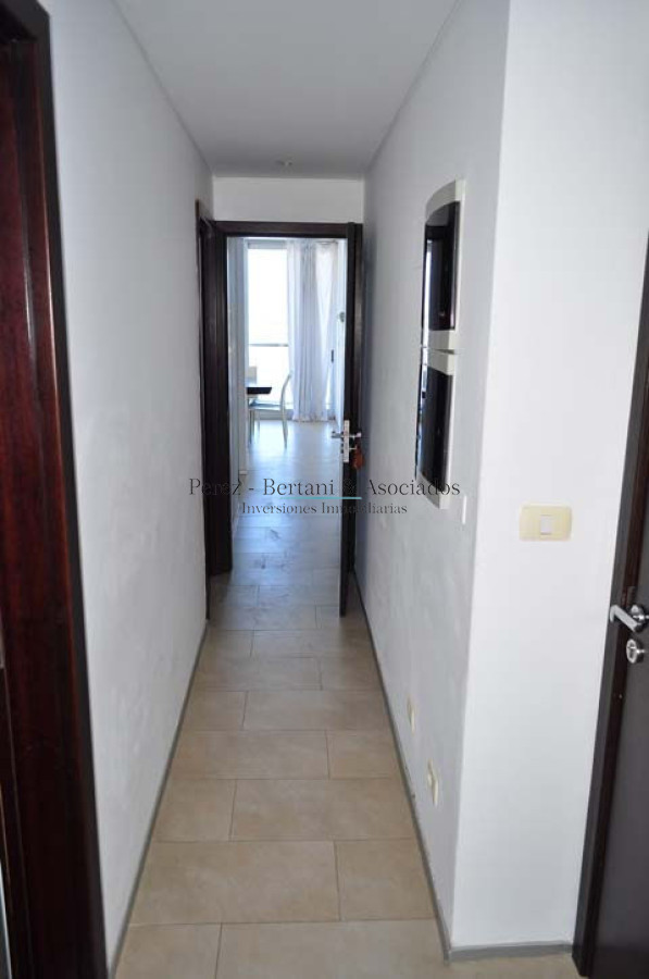 Apartamento ID.1052 -   Excelente ubicación! en la Barra