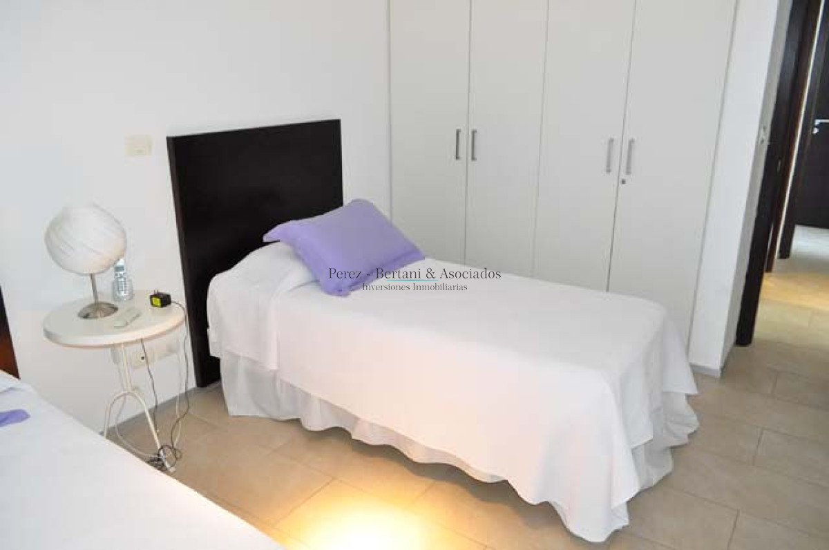 Apartamento ID.1052 -   Excelente ubicación! en la Barra