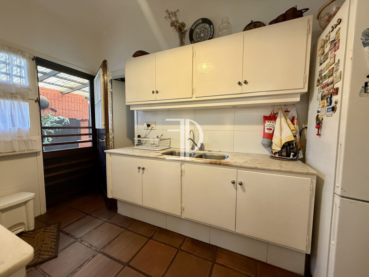Casa ID.1629 - CASA EN VENTA - BARRIO CANTEGRIL, AV. CÓRDOBA