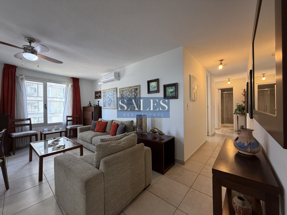 Apartamento ID.207 - Apartamento en venta Playa brava, a metros del mar