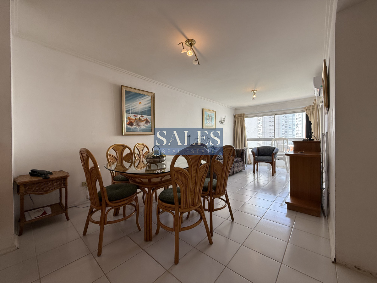 Apartamento ID.1240 - Apartamento en venta dormitorio y medio Punta del Este Torre triángulo Aidy Grill  