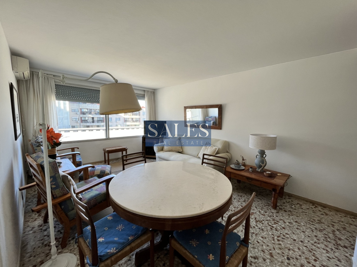 Apartamento ID.1204 - Apartamento en Peninsula, 1 dormitorio  y medio 