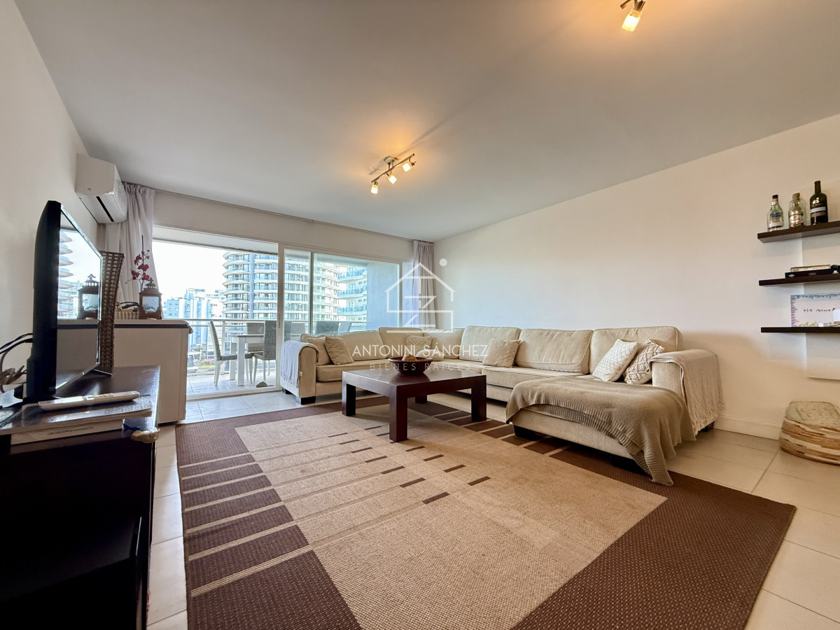 Apartamento ID.2747 - Apartamento en venta - Torre Manhattan, Punta del Este