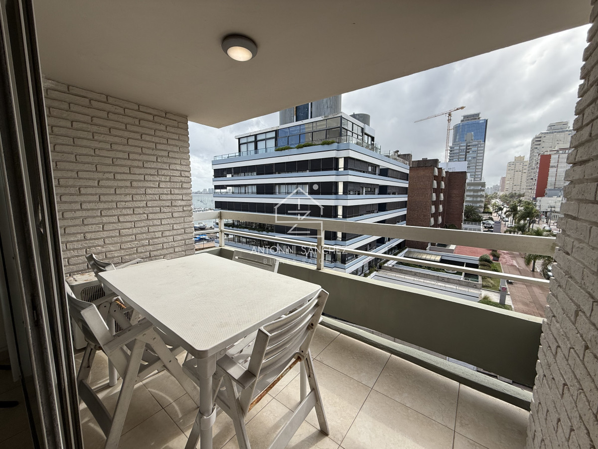 Apartamento ID.2231 - APARTAMENTO EN PENINSULA  A PASOS DEL PUERTO