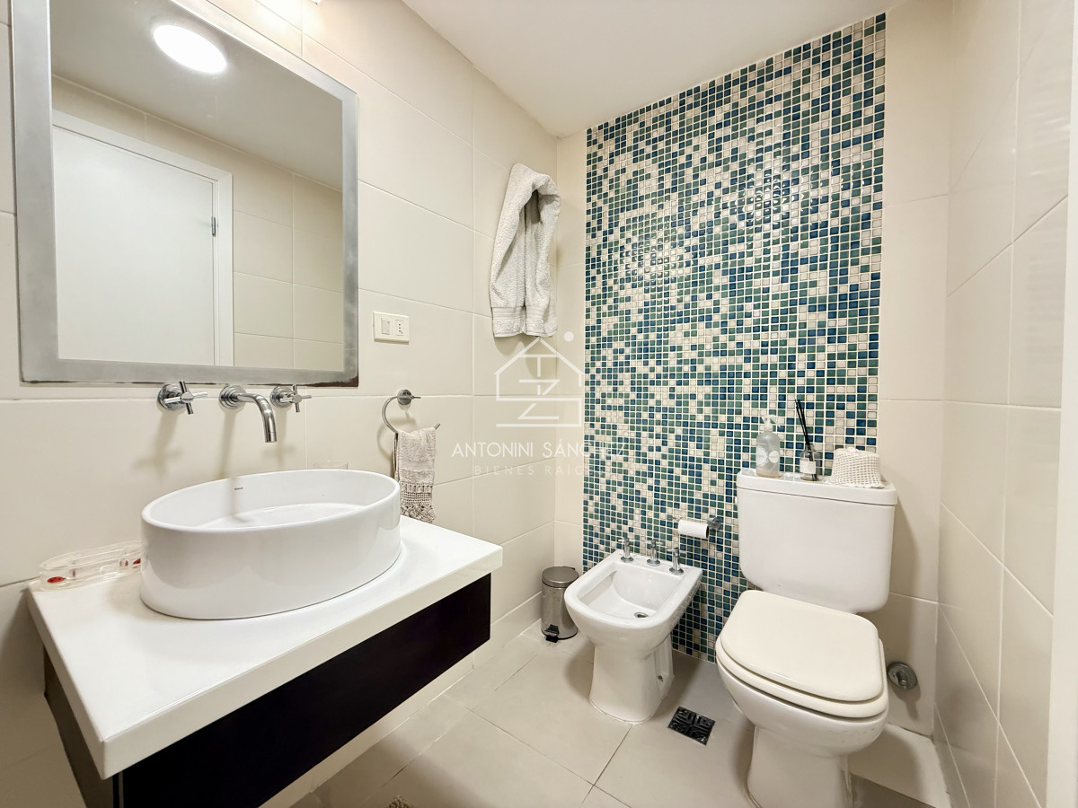 Apartamento ID.2747 - Apartamento en venta - Torre Manhattan, Punta del Este