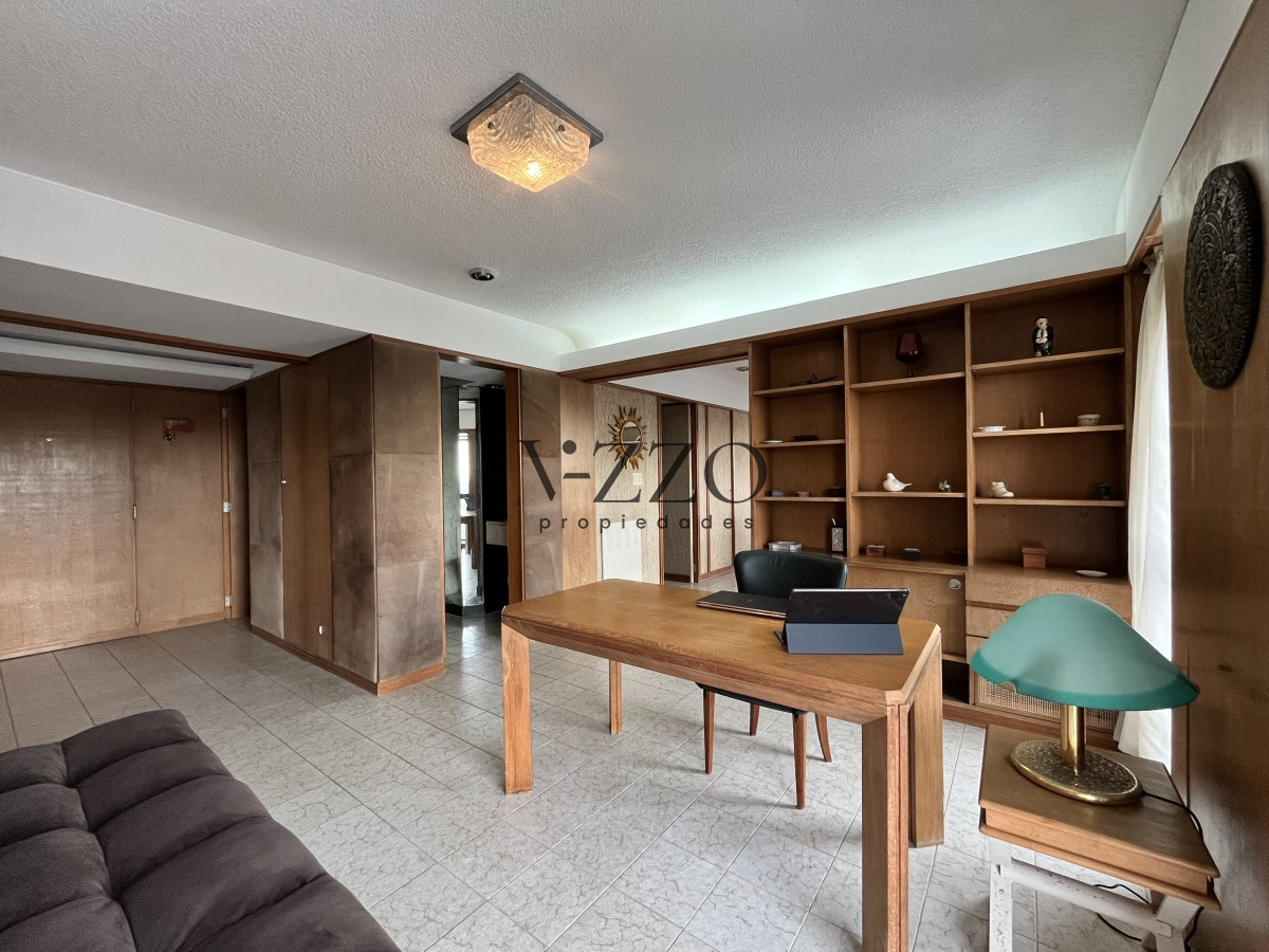 Apartamento ID.721/EN-PLENO-CENTRO-IMPECABLE - EN PLENO CENTRO IMPECABLE