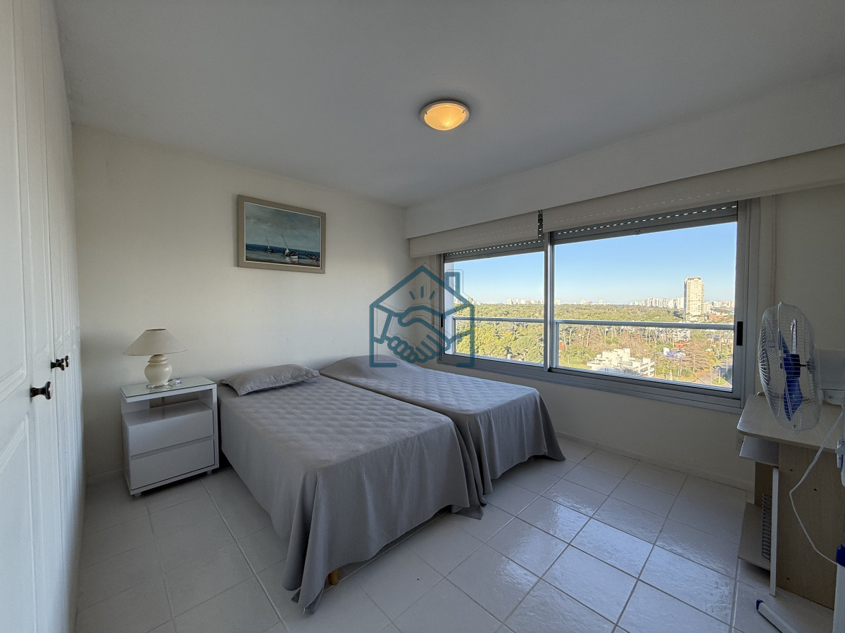 Apartamento ID.1553/Apartamento-en-Venta---Lincoln-Center-Torre-Wilson,-Punta-del-Este - Apartamento en Venta - Lincoln Center Torre Wilson, Punta del Este