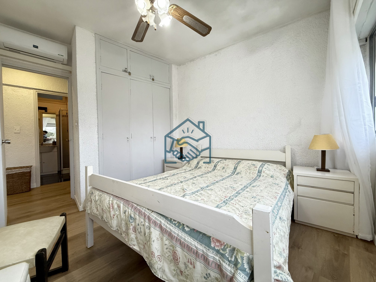 Apartamento ID.1519/Apartamento-en-Edificio-Mansamar---Primera-Línea-al-Mar - Apartamento en Edificio Mansamar - Primera Línea al Mar