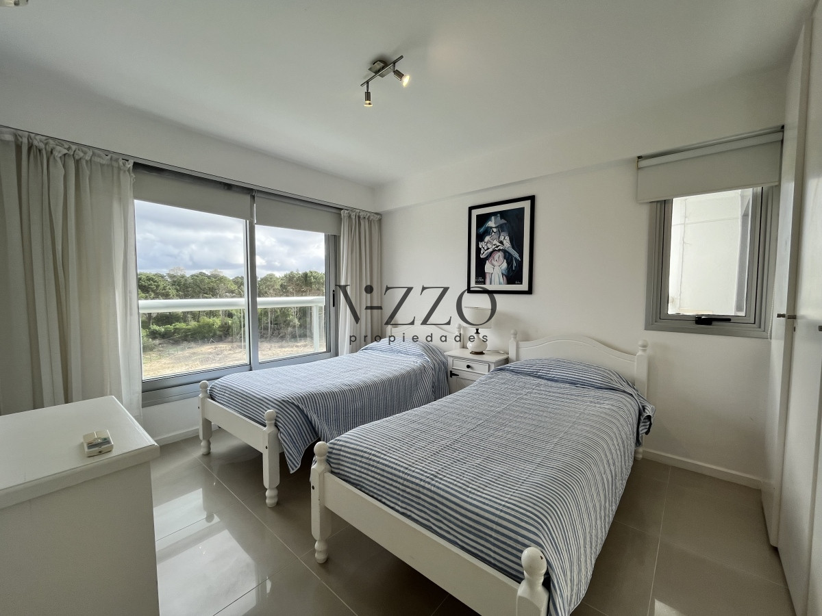 Apartamento ID.912/Brava-con-excelentes-servicio,- - Brava con excelentes servicio, 