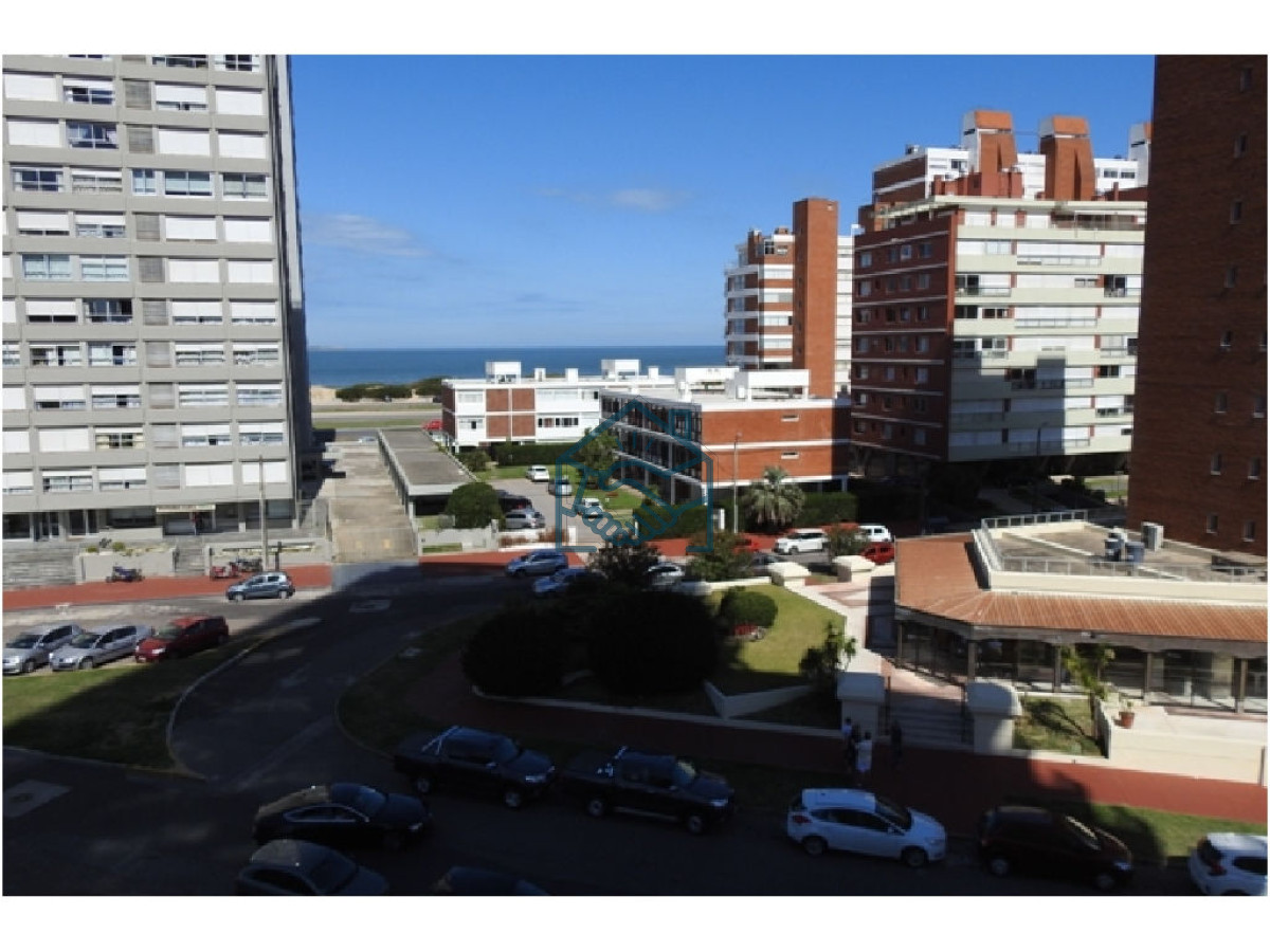 Apartamento ID.738/Apartamento-en-Brava,-2-dormitorios-- - Apartamento en Brava, 2 dormitorios  