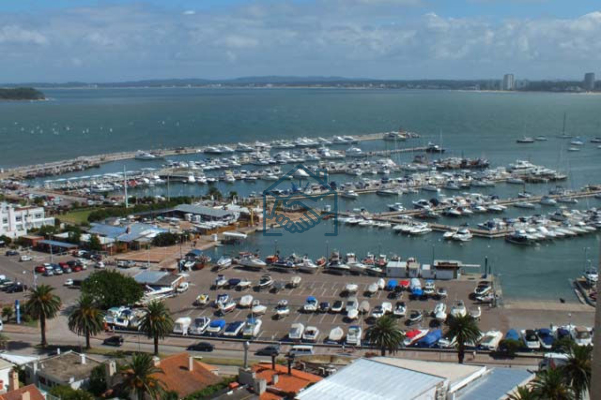 Apartamento ID.726/HERMOSO--CON-VISTA-TOTAL-AL-PUERTO-DIVINO - HERMOSO  CON VISTA TOTAL AL PUERTO DIVINO