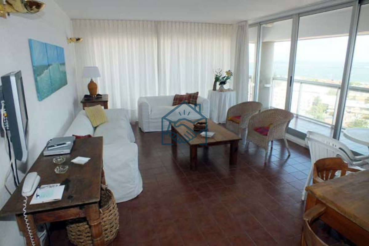 Apartamento ID.726/HERMOSO--CON-VISTA-TOTAL-AL-PUERTO-DIVINO - HERMOSO  CON VISTA TOTAL AL PUERTO DIVINO