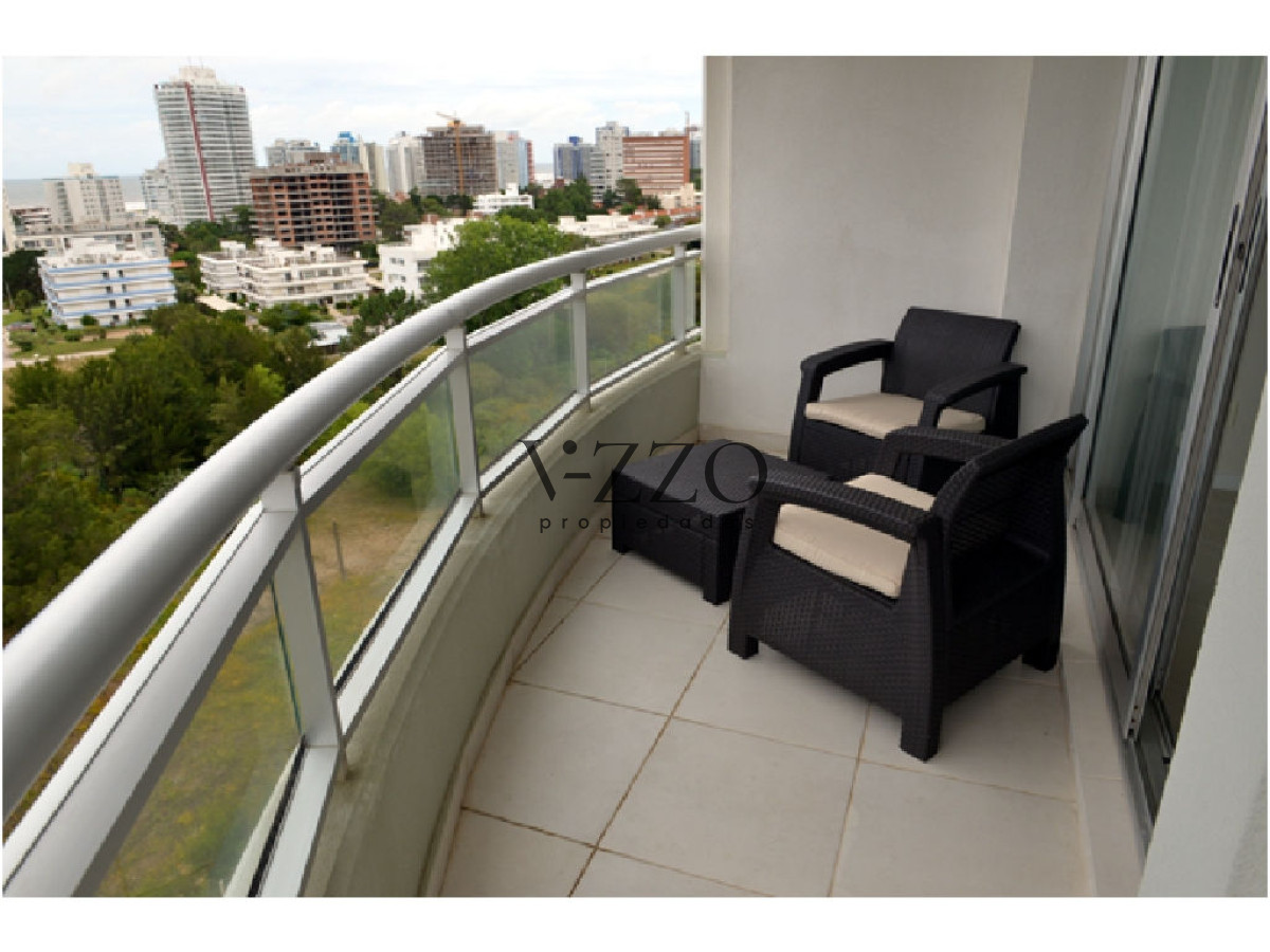 Apartamento ID.1331/Roosevelt,-Punta-del-Este-Piso-alto-con-Vista-al-Mar!-,-cómodo-y-muy-Luminoso-.-Modenos-muebles!-- - Roosevelt, Punta del Este Piso alto con Vista al Mar! , cómodo y muy Luminoso . Modenos muebles!  