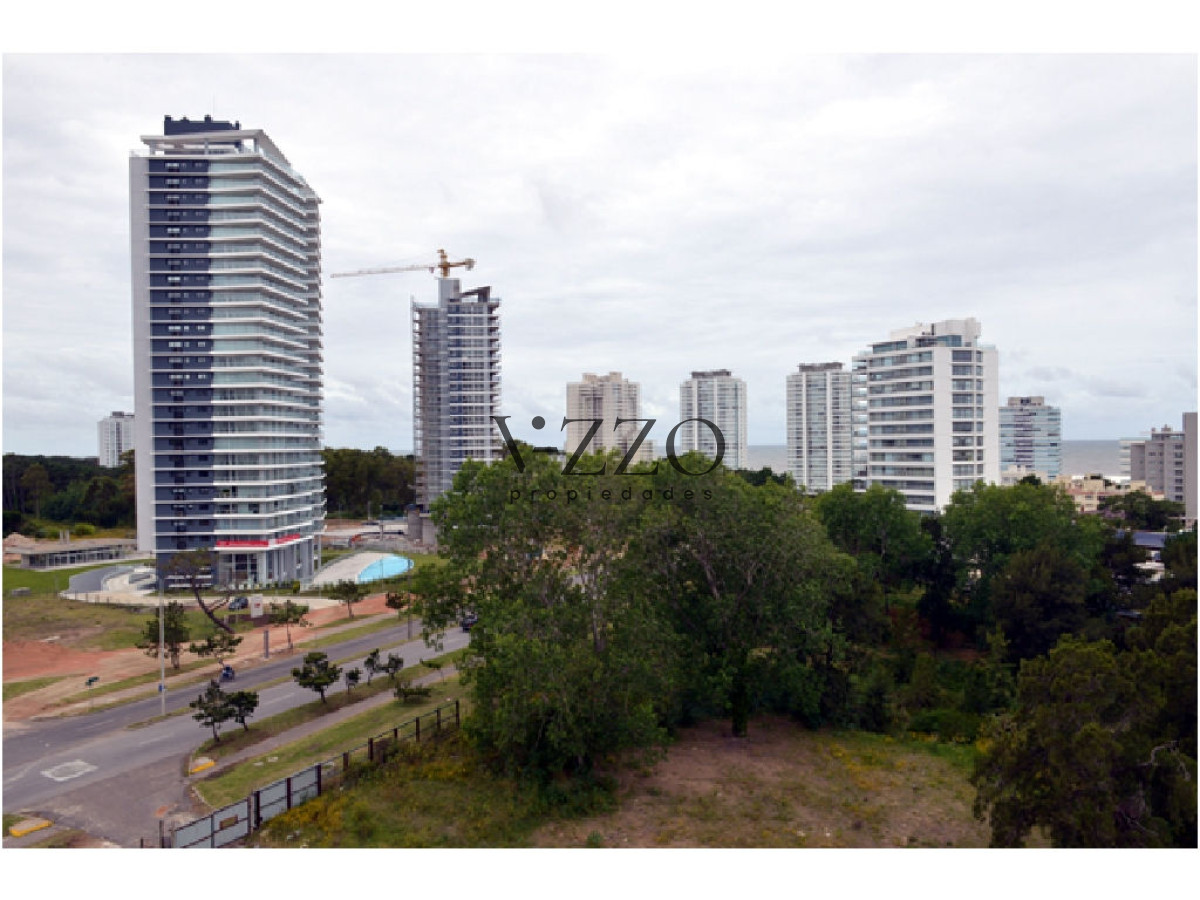 Apartamento ID.1331/Roosevelt,-Punta-del-Este-Piso-alto-con-Vista-al-Mar!-,-cómodo-y-muy-Luminoso-.-Modenos-muebles!-- - Roosevelt, Punta del Este Piso alto con Vista al Mar! , cómodo y muy Luminoso . Modenos muebles!  