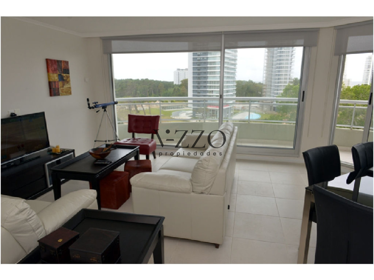 Apartamento ID.1331/Roosevelt,-Punta-del-Este-Piso-alto-con-Vista-al-Mar!-,-cómodo-y-muy-Luminoso-.-Modenos-muebles!-- - Roosevelt, Punta del Este Piso alto con Vista al Mar! , cómodo y muy Luminoso . Modenos muebles!  