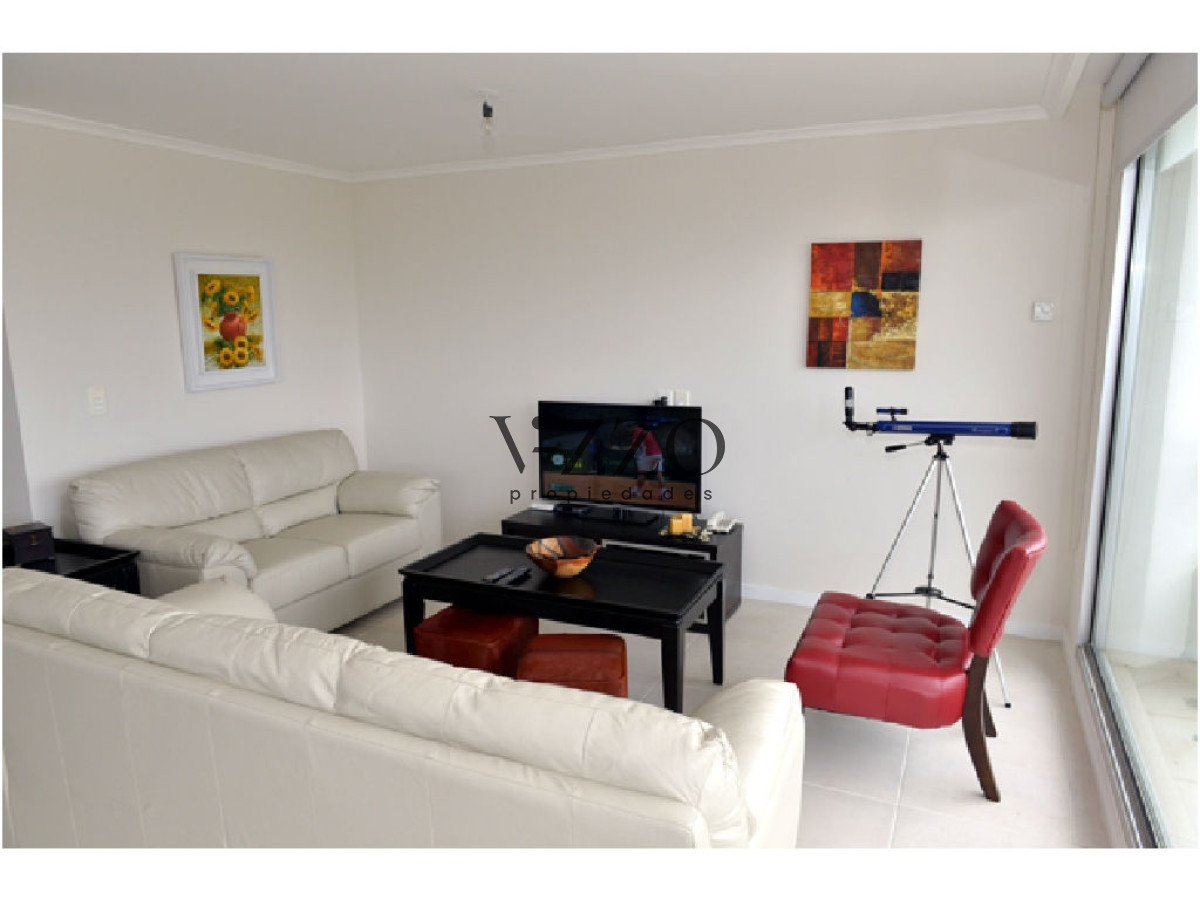 Apartamento ID.1331/Roosevelt,-Punta-del-Este-Piso-alto-con-Vista-al-Mar!-,-cómodo-y-muy-Luminoso-.-Modenos-muebles!-- - Roosevelt, Punta del Este Piso alto con Vista al Mar! , cómodo y muy Luminoso . Modenos muebles!  