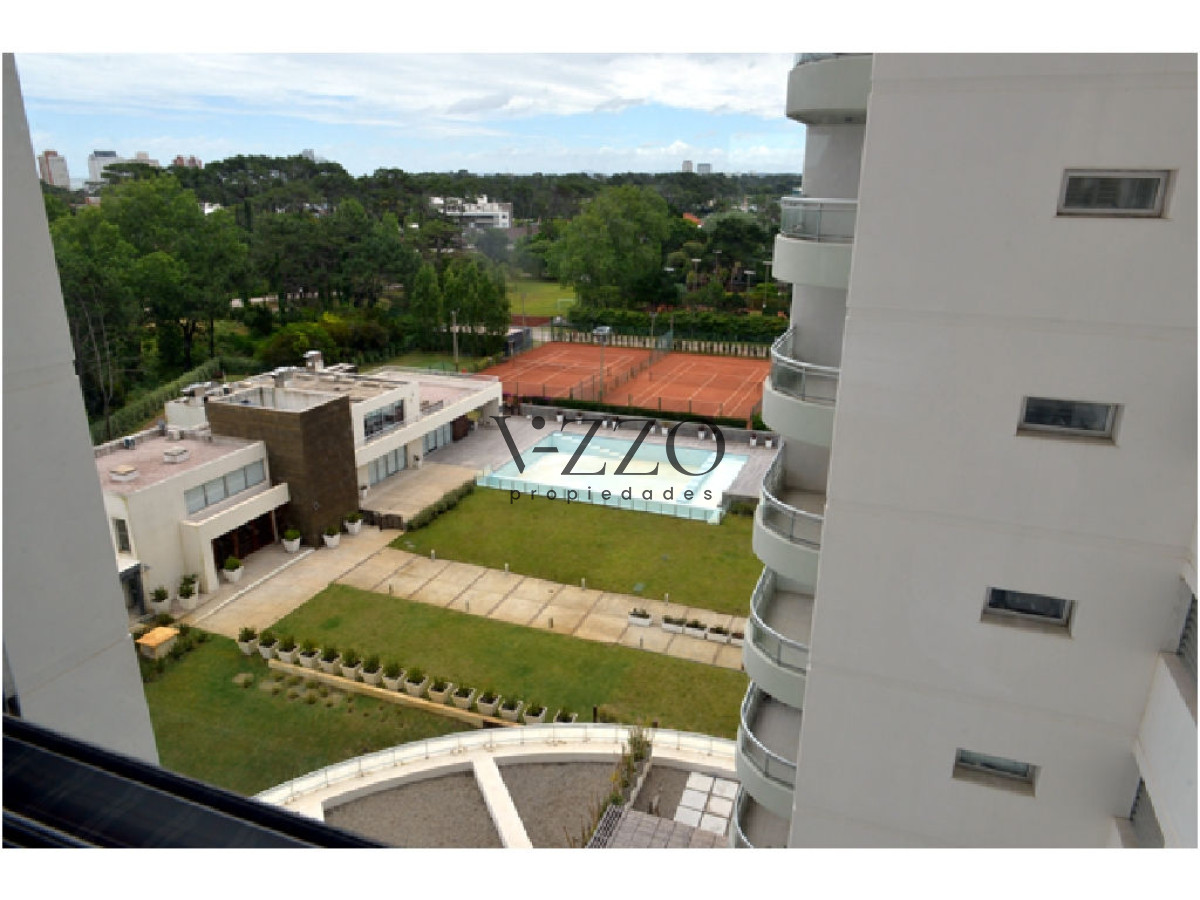 Apartamento ID.1331/Roosevelt,-Punta-del-Este-Piso-alto-con-Vista-al-Mar!-,-cómodo-y-muy-Luminoso-.-Modenos-muebles!-- - Roosevelt, Punta del Este Piso alto con Vista al Mar! , cómodo y muy Luminoso . Modenos muebles!  
