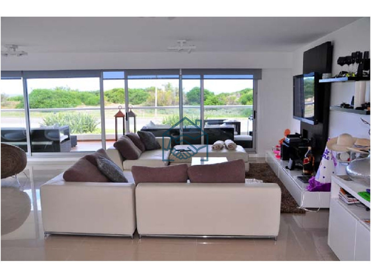 Apartamento ID.1365/*Apartamento-en-Brava,-3-dormitorios-- - *Apartamento en Brava, 3 dormitorios  