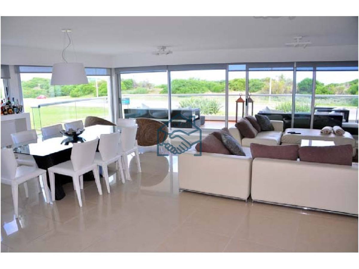 Apartamento ID.1365/*Apartamento-en-Brava,-3-dormitorios-- - *Apartamento en Brava, 3 dormitorios  