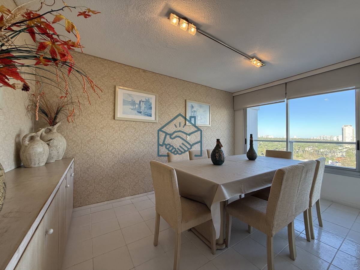 Apartamento ID.1553/Apartamento-en-Venta---Lincoln-Center-Torre-Wilson,-Punta-del-Este - Apartamento en Venta - Lincoln Center Torre Wilson, Punta del Este