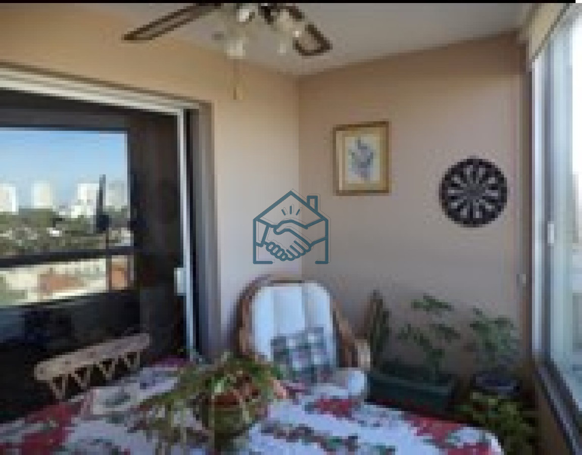 Apartamento ID.388/bicado-sobre-la-Avda.-ROOSVELT,-estratégicamente-a-metros-del-Punta-Shopping--ESCUCHA-OFERTAS - bicado sobre la Avda. ROOSVELT, estratégicamente a metros del Punta Shopping  ESCUCHA OFERTAS