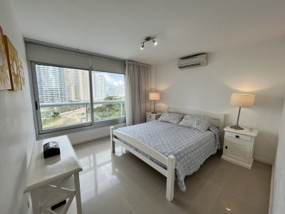 Apartamento ID.912/Brava-con-excelentes-servicio,- - Brava con excelentes servicio, 