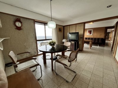 Apartamento ID.721/EN-PLENO-CENTRO-IMPECABLE - EN PLENO CENTRO IMPECABLE