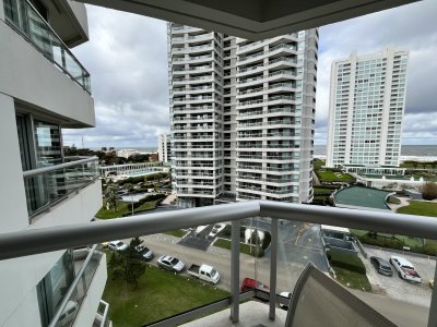Apartamento ID.912/Brava-con-excelentes-servicio,- - Brava con excelentes servicio, 