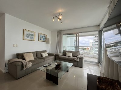 Apartamento ID.912/Brava-con-excelentes-servicio,- - Brava con excelentes servicio, 