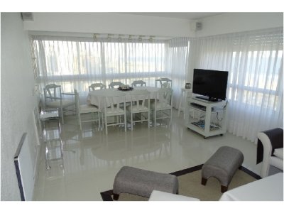 Apartamento ID.695/Apartamento-en-Peninsula,-3-dormitorios-- - Apartamento en Peninsula, 3 dormitorios  