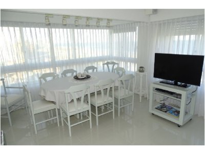 Apartamento ID.695/Apartamento-en-Peninsula,-3-dormitorios-- - Apartamento en Peninsula, 3 dormitorios  