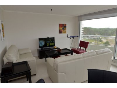 Apartamento ID.1331/Roosevelt,-Punta-del-Este-Piso-alto-con-Vista-al-Mar!-,-cómodo-y-muy-Luminoso-.-Modenos-muebles!-- - Roosevelt, Punta del Este Piso alto con Vista al Mar! , cómodo y muy Luminoso . Modenos muebles!  