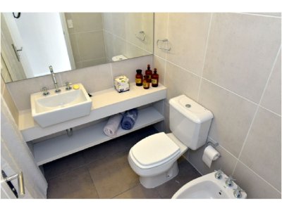 Apartamento ID.1331/Roosevelt,-Punta-del-Este-Piso-alto-con-Vista-al-Mar!-,-cómodo-y-muy-Luminoso-.-Modenos-muebles!-- - Roosevelt, Punta del Este Piso alto con Vista al Mar! , cómodo y muy Luminoso . Modenos muebles!  
