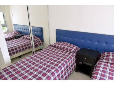 Apartamento ID.1331/Roosevelt,-Punta-del-Este-Piso-alto-con-Vista-al-Mar!-,-cómodo-y-muy-Luminoso-.-Modenos-muebles!-- - Roosevelt, Punta del Este Piso alto con Vista al Mar! , cómodo y muy Luminoso . Modenos muebles!  