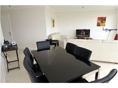 Apartamento ID.1331/Roosevelt,-Punta-del-Este-Piso-alto-con-Vista-al-Mar!-,-cómodo-y-muy-Luminoso-.-Modenos-muebles!-- - Roosevelt, Punta del Este Piso alto con Vista al Mar! , cómodo y muy Luminoso . Modenos muebles!  