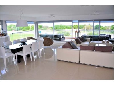 Apartamento ID.1365/*Apartamento-en-Brava,-3-dormitorios-- - *Apartamento en Brava, 3 dormitorios  