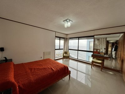 Apartamento ID.721/EN-PLENO-CENTRO-IMPECABLE - EN PLENO CENTRO IMPECABLE