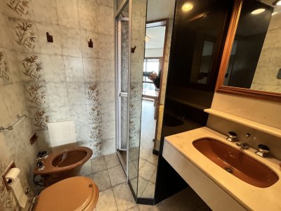 Apartamento ID.721/EN-PLENO-CENTRO-IMPECABLE - EN PLENO CENTRO IMPECABLE