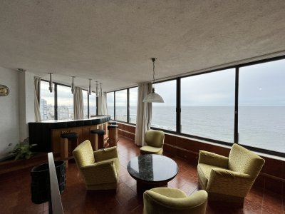 Apartamento ID.721/EN-PLENO-CENTRO-IMPECABLE - EN PLENO CENTRO IMPECABLE