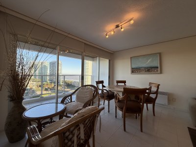 Apartamento ID.1553/Apartamento-en-Venta---Lincoln-Center-Torre-Wilson,-Punta-del-Este - Apartamento en Venta - Lincoln Center Torre Wilson, Punta del Este