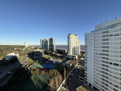 Apartamento ID.1553/Apartamento-en-Venta---Lincoln-Center-Torre-Wilson,-Punta-del-Este - Apartamento en Venta - Lincoln Center Torre Wilson, Punta del Este