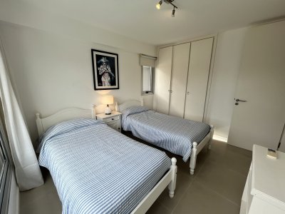 Apartamento ID.912/Brava-con-excelentes-servicio,- - Brava con excelentes servicio, 